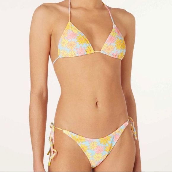 TRIANGL VINCA SKY FLORAL VELVET BIKINI SET NWT NO BAG - Picture 3 of 6